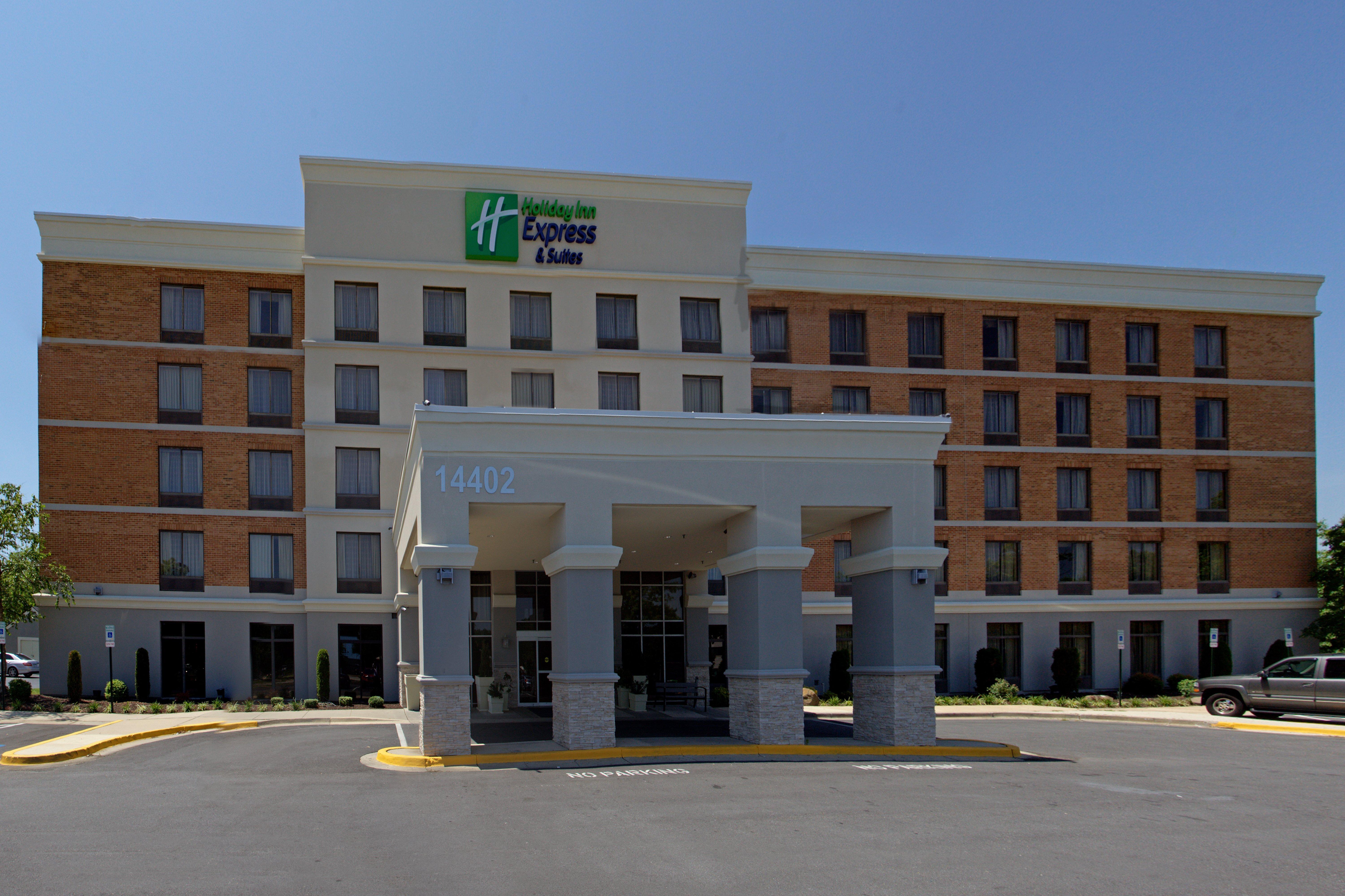 Holiday Inn Express & Suites Laurel Lakes, An Ihg Hotel Экстерьер фото